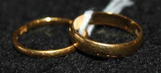 Two 22ct gold wedding rings